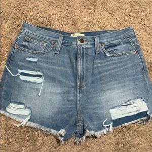 Madewell mom Jean short